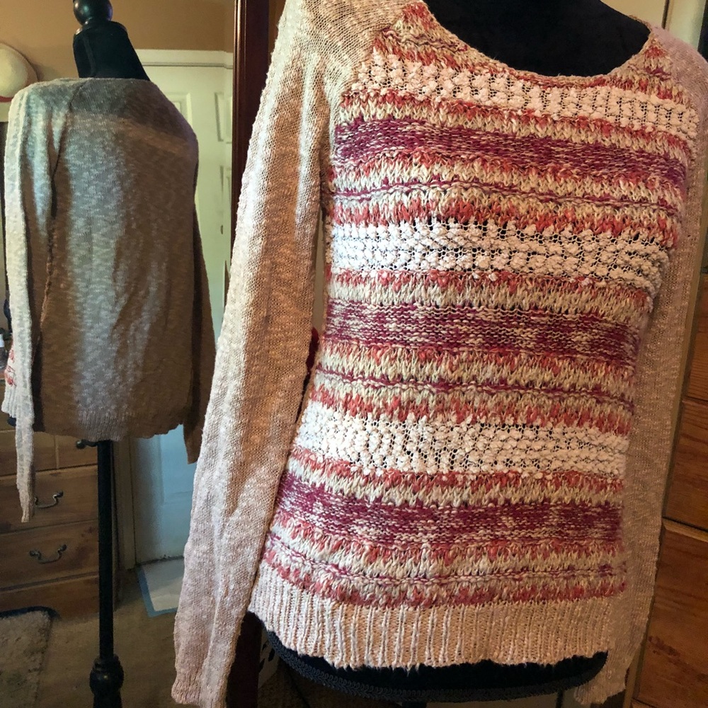 Maurice's multi-colored sweater.